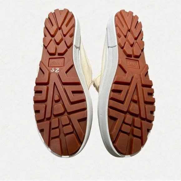 Vans Style 93 Mary Jane White Canvas Lug Sole Shoes NWOT Women’s - Picture 6 of 9